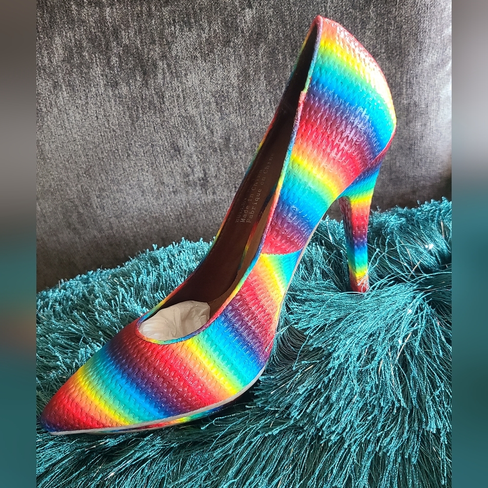 Jeffrey Campbell rainbow size 7 1/2 🌈 4 1/2  heels.